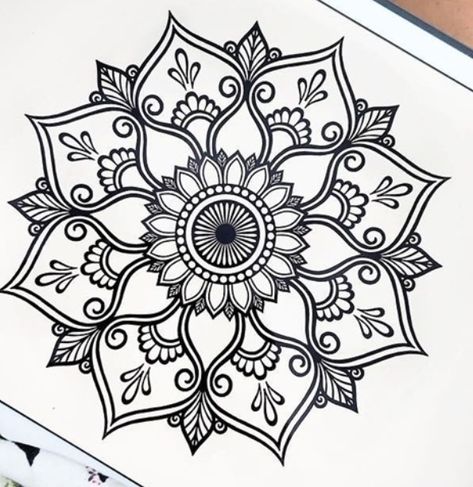 Dot Mandala Templates Free Printable, Easy Mandala Tattoo, Mandala Drawing Tattoo, Easy Mandala Drawing Simple, Mandala Drawing With Quotes, Mandala Drawing Simple, Mandala Drawing Ideas Creative Beautiful, Simple Mandala Drawing, Drawing With Quotes