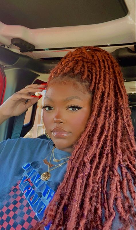 Pink Soft Locs Black Women, Ginger Soft Locs Black Women, Red And Pink Soft Locs, Brown And Pink Faux Locs, Ginger Soft Locs, Pink And Red Locs, Burgandy Locs On Black Women, Ginger Hair Color, Faux Locs Hairstyles