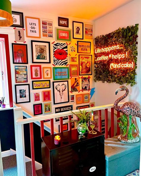 Eclectic Neon Decor, Maximalist Bright Decor, Living Room Wall Decor Ideas Maximalist, Maximalist Feature Wall, Maximalist Painted Wall, Eclectic Decor Gallery Wall, Gallery Wall Ideas Maximalist, Maximalist Decor Rental, Colourful Feature Wall