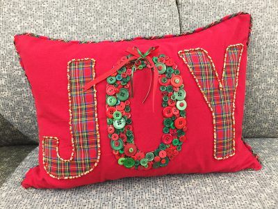 Joy Christmas Pillows, Button Pillow, Crafts Template, Christmas Pillows Diy, Whimsical Snowman, Felt Pillow, Holiday Pillow, Christmas Buttons, Christmas Tree Pillow