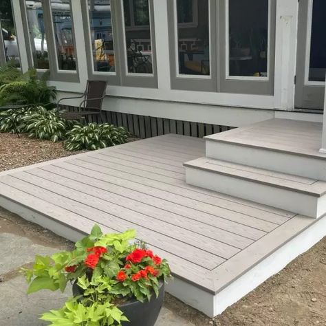 Ground Level Deck Ideas: Discover Creative Solutions for Low-to-the-Ground Homes | Decks.com Freestanding Deck Ideas, Double Deck Ideas, Deck Steps With Landing, Low Deck Ideas Ground Level, Small Deck Designs, Ground Deck, Wood Deck Designs, Freestanding Deck, Ground Level Deck