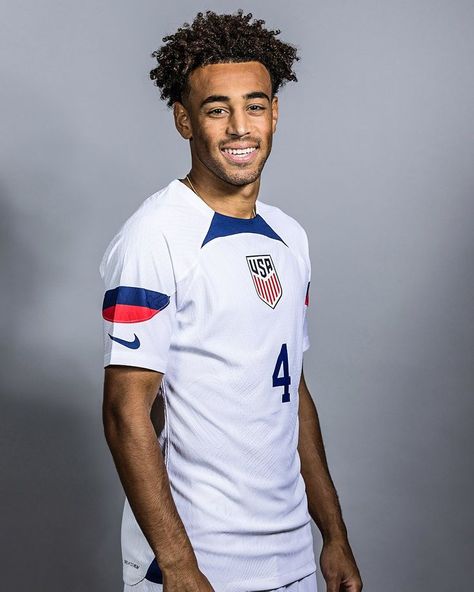 Tyler Shaan Adams is an American professional soccer player who plays for Premier League club Leeds United and the United States national team. Tyler Adams Usa, Tyler Adams, Association Football, Picture Day, Fifa World Cup, Juventus, Fifa, World Cup, Chef's Jackets