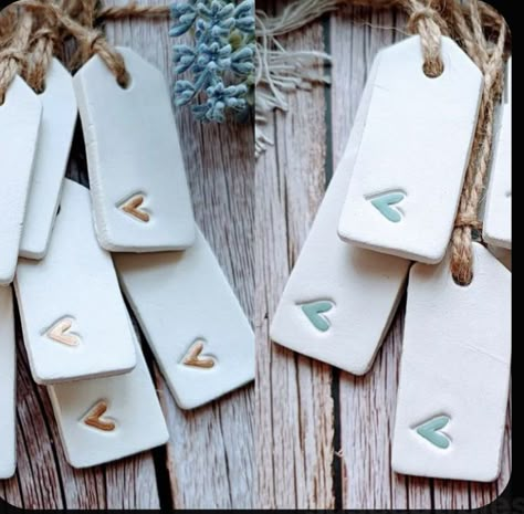 Ceramic Gift Tags Diy, Pottery Christmas Gift Tags, Pottery Favors, Clay Tags Diy, Polymer Clay Gift Tags, Ceramic Gift Tags, Air Dry Clay Wedding Ideas, Ceramic Hearts Ideas, Air Dry Ceramics