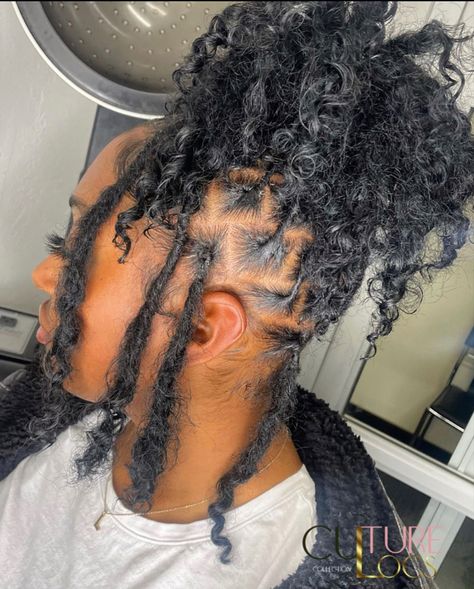 Short Starter Locs Hairstyles Updo, Puffy Locs, Locks Hairstyle, Wavy Braiding Hair, Beautiful Short Hair, Ocean Wave Crochet, Ocean Wave Crochet Hair, Hair Cut Ideas, Synthetic Braids