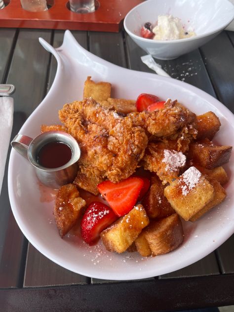 French Toast , Charlotte NC, Food, Brunch, Breakfast, Foodie, Chicken and Waffles French Toast And Chicken, Chicken Toastie Ideas, Chicken And French Toast, Fried French Toast Sticks, Chicken Alfredo Texas Toast, Sweet Heat Chicken, Chicken Toast, Toast Chicken, French Toast Bites