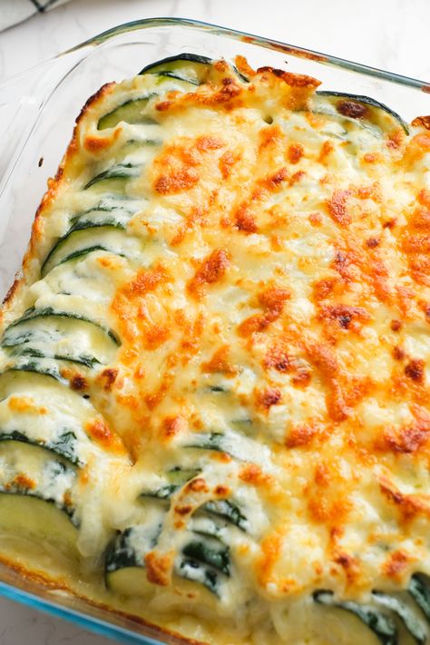 Zucchini Casserole with Sour Cream Super Easy Casseroles, Zucchini Casserole Recipes, Zucchini Cheese, Chicken Shawarma Recipe, Shawarma Recipe, Zucchini Casserole, Whole Roasted Chicken, Easy Zucchini, Vegetable Casserole