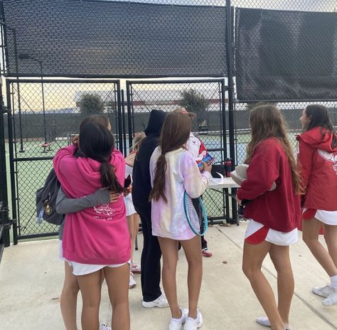 Last Day Of High School, Tennis Pics, High School Tennis, Team Aesthetic, Tennis Practice, Tennis Motivation, Tennis Fits, Tennis Lifestyle, Summer Tennis