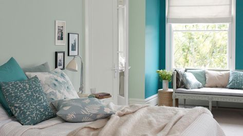 Night jewel 6 . Do you have a dark, north-facing room? Learn how to create a space that's light and bright, yet warm and welcoming. Dulux Light And Space, Dulux Colour Chart, Bedroom Teal, Steel Decor, Restful Bedrooms, Teal Bedroom, Serene Bedroom, Best Paint Colors, Dreamy Bedrooms