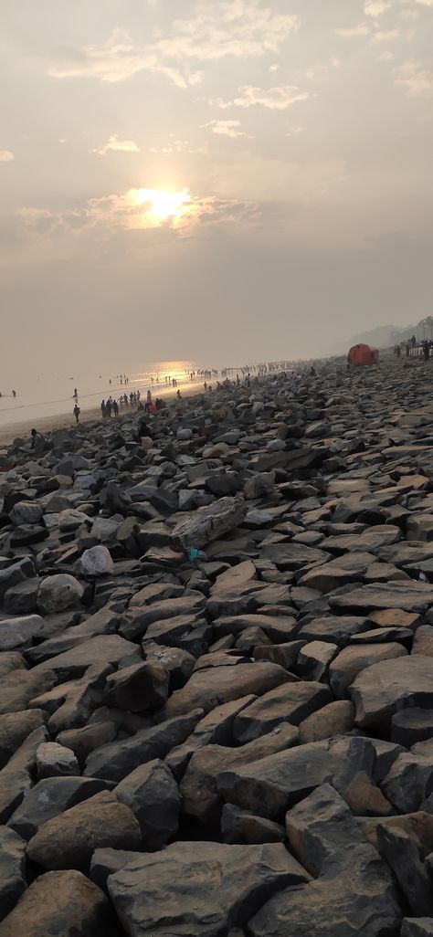 Digha Sea Beach Photography, Digha Sea Beach, Digha Beach, Sea Beach Photography, Beach Photography Poses, Nike Wallpaper, Beach Photo, Sea Beach, Beach Photos