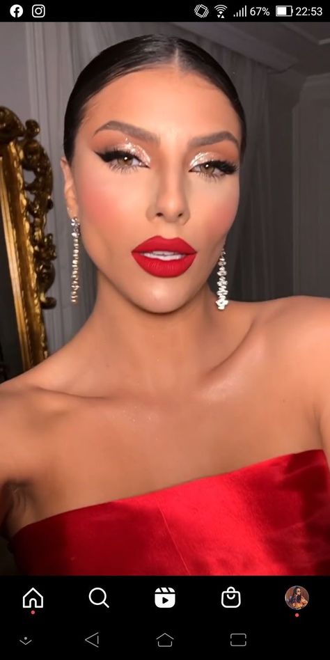 Makeup Bibir, Trucco Glam, Aesthetic Lips, Red Lipstick Makeup Looks, Red Lips Makeup Look, Maquillage On Fleek, Insta Aesthetic, Red Lipstick Makeup, Prom Eye Makeup