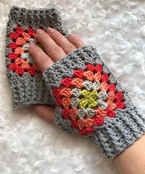 Stylish Easy Crochet: Crochet Fingerless Gloves - Granny Square Mittens Crochet, Crochet Mitts, Crochet Wrist Warmers, Fingerless Gloves Crochet Pattern, Glove Pattern, Crochet Gloves Pattern, Gloves Fingerless, Gloves Pattern, Crochet Fingerless Gloves