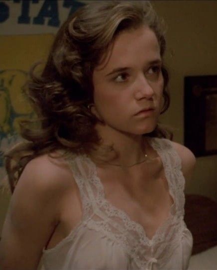 1920s Actresses, Lea Thompson, Pyramid Head, Pyramid, Witch, Hollywood, Actresses, Celebrities, Hair