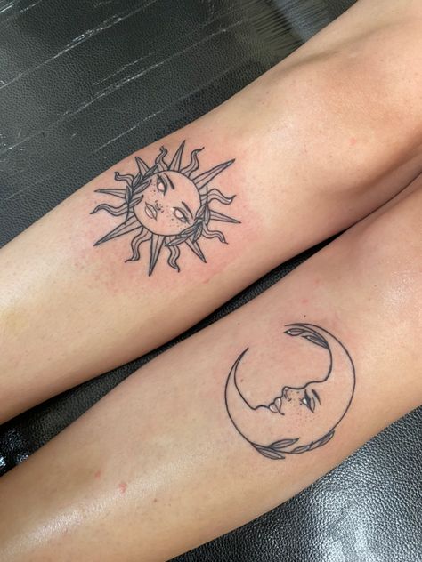 Sisters Of The Moon Tattoo, Sun And Moon Tattoo Matching Sisters, Matching Friendship Tattoos, Shin Tattoo, Cute Simple Tattoos, Sun And Moon Tattoo, Matching Tats, Bestie Tattoo, Small Rose Tattoo