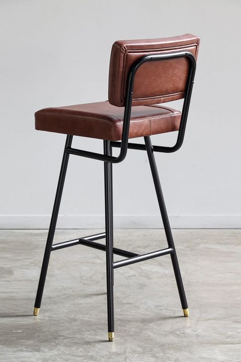 The S-tool is the stool version of the C-hair. The materials such as the fine leather and the brass or inox finishing of legs make it really elegant. #barstool #bar #stool #metal #brass #leather #furniture #design #toposworkshop Bali Furniture, Tiered Seating, Banquette Seating, Hospital Furniture, Bar Stool Chairs, Leather Bar Stools, Metal Bar Stools, Pub Bar, Cafe Coffee