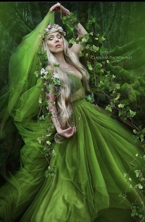 Enchanted Forest Gown, Gothic Gowns, Fairytale Photoshoot, Green Evening Gowns, Fairy Photoshoot, Goddess Outfit, Fairies Photos, Fairytale Gown, Element Earth