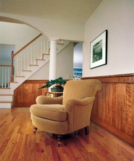 Found on Bing from www.pinterest.com Rustic Wainscoting, Planked Walls, Wood Walls Living Room, Hifi Room, Paneling Makeover, Wainscoting Ideas, Wood Wainscoting, Home Remodel Before And After, Dining Room Wainscoting