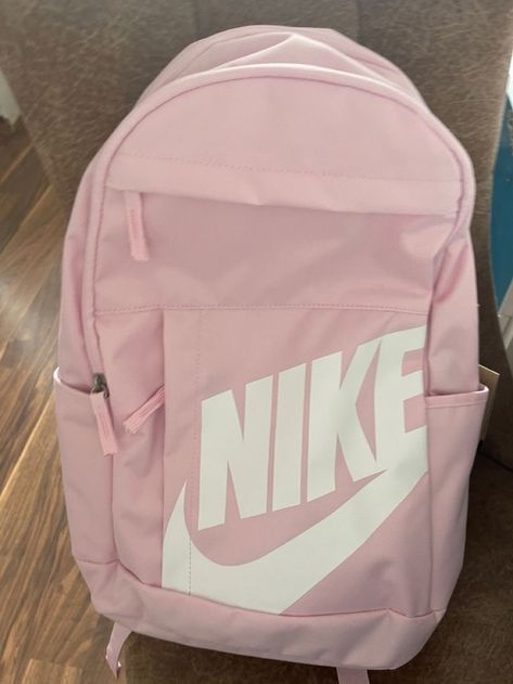 Nike School Backpacks, Nike Rosa, Mochila Nike, Pretty School Supplies, Nike Backpack, Stylish School Bags, School Bag Essentials, Nike Bags, Unisex Backpack