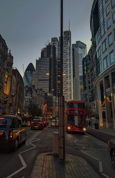 London aesthetic skyline, gherkin, Liverpool Street Streets Of London Aesthetic, South London Aesthetic, London Street Aesthetic, Liverpool Aesthetic, London England Aesthetic, Aesthetic Skyline, London Wallpaper, England Aesthetic, Rule Britannia