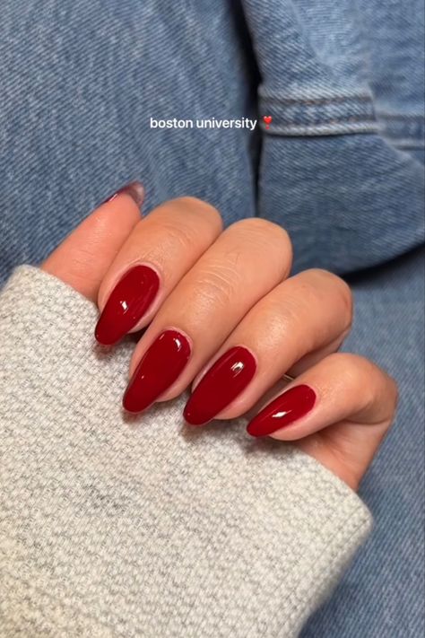 Red Nails For Brown Skin, Red Nails For Tan Skin, Red Nails Brown Skin, Red Nails On Brown Skin, Nails Brown, Olive Skin Tone, Warm Skin Tone, Olive Skin, Nail Styles