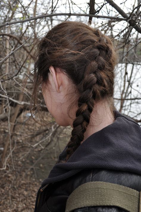 Katniss Everdeen Hairstyles, Dystopian Hairstyles, Katniss Everdeen Hair, Katniss Hair, Katniss Everdeen Braid, Katniss Everdeen Braid Tutorial, Katniss Braid, Messy Braids, Hoco Hair