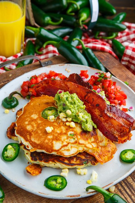 Pancakes With Bacon, Cheddar Corn, Cornmeal Pancakes, Corn Pancakes, Jalapeno Popper, Savory Breakfast, Breakfast Brunch Recipes, Breakfast For Dinner, Breakfast Time