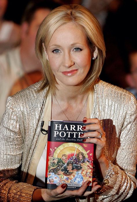 J.K. Rowling released the first of the Harry Potter Series on June 26, 1997 Robert Galbraith, Ben Stiller, Extraordinary Women, J K Rowling, Harry Potter Quotes, Harry Potter Series, Harry Potter World, Famous Books, Harry Potter Fan