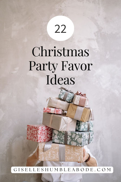 Come find out some christmas party favors to have at your holiday gatherings! Christmas Favors For Adults, Christmas Party Favor Ideas, Table Favors, Party Favor Ideas, Holiday Party Favors, Christmas Favors, Christmas Party Favors, Guest Gifts, Favor Ideas