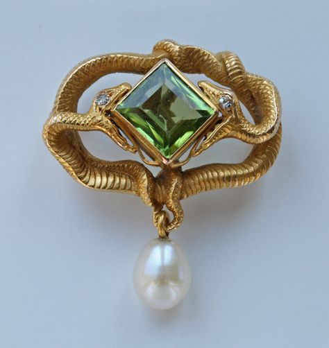 Eternal Entwined Serpents / Snakes Brooch by KARL ROTHMÜLLER , ca. 1900 - Tadema Gallery Bijoux Art Nouveau, Snake Jewelry, Art Nouveau Jewelry, Ancient Jewelry, Deco Jewelry, Vintage Jewels, Sea Glass Jewelry, Animal Jewelry, Antique Jewellery