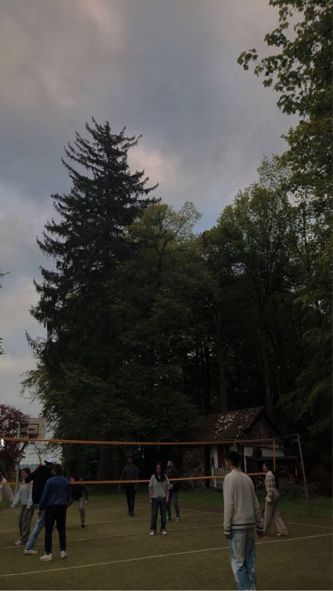 #volleyball #forest Volleyball Outside, Volleyball Aesthetic, Cottage Summer, Play Volleyball, Outdoor Aesthetic, Spring Trip, Beach Volleyball, Camp Half Blood, Green Aesthetic