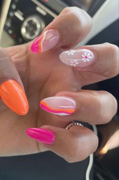 Broken Nails, Simple Gel Nails, Summery Nails, Simple Acrylic Nails, Classy Acrylic Nails, Almond Acrylic Nails, Cute Gel Nails, Acrylic Nails Coffin Short, Summer Acrylic Nails