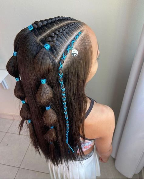 Festival Hair Ideas Long Hair, Stitch Hairstyles Disney, Cruise Hair Styles, Festival Hair Braids, New Braided Hairstyles, Girl Hair Dos, Rave Hair, Braided Hairdo, Hairdos For Curly Hair