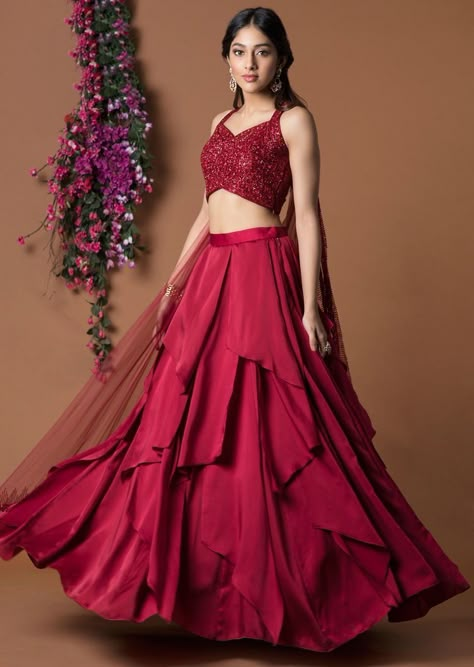 We have collected latest and best blouse designs for bride and bridesmaids for weddding functions. from bridal blouse deigns to unique blouse deisgns, we have 200+ blouse designs. #shaadisaga #indianwedding #blousedesign #blousedesignlatest #blousedesignsimple #blousedesignbridal #blousedesigndifferent #blousedesignunique #blousedesignembroidered #blousedesignweddingsaree #blousedesignpink #blousedesignbackless #blousedesignboatneck #blousedesignnew #blousedesignmirrorwork #blousedesignlehenga Ruffle Lehanga, Designer Lehanga, Layered Lehenga, Lehenga Crop Top, Ghaghra Choli, Crop Top Lehenga, Ethnic Clothes, Wedding Lehenga Designs, Lehnga Dress