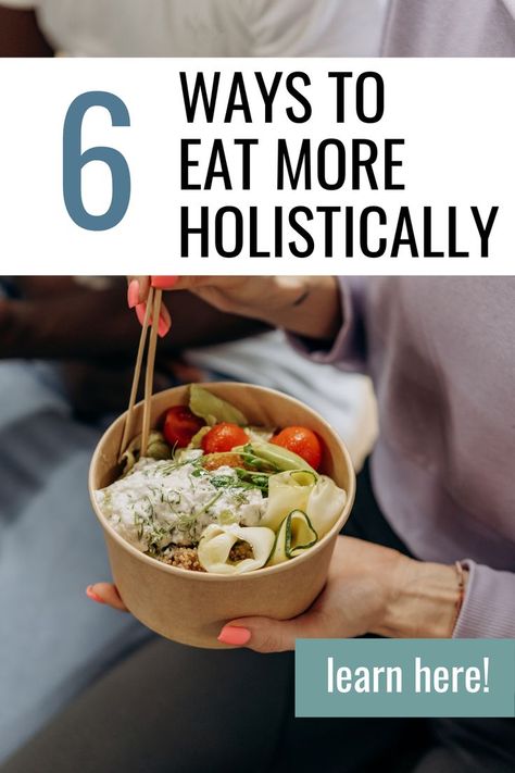 HOLISTIC EATING FOR BEGINNERS! Learn how to eat healthier & more holistically- Holistic Living Tips Holistic Eating, How To Eat Healthier, Healthy Holistic Living, Holistic Recipes, Holistic Diet, Holistic Nutritionist, Eat Healthier, Holistic Lifestyle, Fat Removal