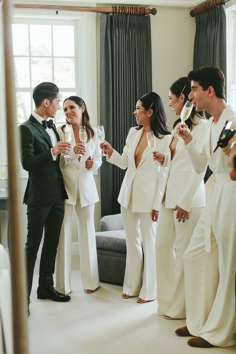 White bridesmaid pant suits | Stylish Greenery Wedding in Maui, Hawaii | #TieTheNoss - Perfete #bridesmaids #bridesmaiddress #bridesmaidsdresses #bridalparty #bridesmaid #bridesmaiddresses Bridesmaid Suits, Bride Speech, White Bridesmaid, Lgbt Wedding, Lgbtq Wedding, Hawaiian Wedding, Maui Weddings, Lesbian Wedding, Gay Wedding