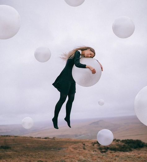 Trampoline Photoshoot, Rosie Hardy, Perspective Photography, Into The Unknown, Surrealism Photography, Conceptual Photography, Fashion Art Illustration, Visual Representation, Shoot Inspiration