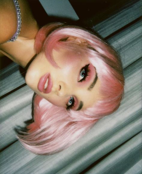 Pink Wig, Makati, 인물 사진, Aesthetic Makeup, Makeup Inspo, Pretty Face, Pink Hair, Maquillaje De Ojos, Makeup Inspiration