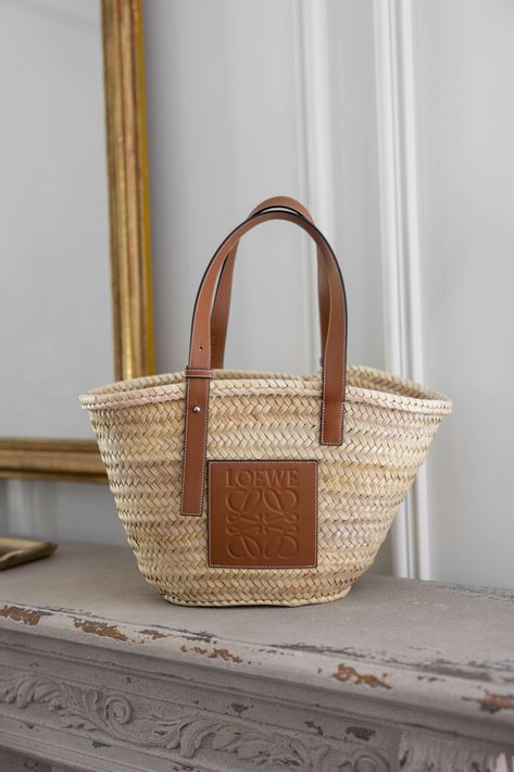 A straw bag is one of my must-haves for effortless, feminine summer style. I treat myself to one or two woven bags each year, and I finally scooped the coveted medium Loewe Basket Bag on sale. I’m sharing a full review in this post, including an outfit idea, what fits inside, pros and cons, dimensions, and lookalike styles for less. Loewe Basket Bag Medium, Loewe Bag Basket, Loewe Basket Bag Outfit, Loewe Straw Bag, Vietnam Shopping, Loewe Basket Bag, Beach Core, Sprinkle Sprinkle, Bags Wishlist