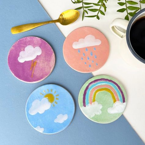 Quick and Easy Air Dry Clay Coasters You’ll Love Felted Coasters, Simple Thank, Coaster Art, Felt Coasters, Cute Coasters, Rainbow Paint, Small Canvas Paintings, Easy Arts And Crafts, Diy Coasters