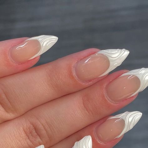 Ny Kuin Lyu on Instagram: "Summer Nail Design  💫PISCES NAIL STUDIO✨ Dm or Use the link to book😍  #nail #nailsofinstagram #nailoftheday #nails💅 #nailonfleek #nailart #nailsnailsnails #naildesigns #nailstyle #nails2inspire #insatiablenails #nailslove #nailoftheweek #nailsrtist #summernail #lanailtech #lanail" Zoifishh Nails, Pisces Nails, Nessa Nails, La Nails, Celebrity Nails, Nail Studio, Instagram Summer, Nail Inspiration, Summer Nail