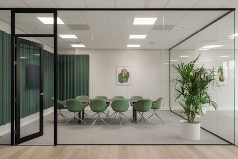 Green Meeting Room, Sage Office, Coworking Office Design, Office Space Interior, Office Divider, Office Dividers, Acoustic Ceiling Panels, Davis Furniture, Furniture Selection