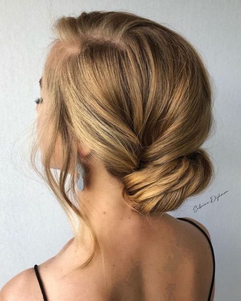 Low Bun for Side-Parted Hair Parted Hair, Bridesmaid Hair Inspo, Side Bun Hairstyles, Wedding Bun, Side Updo, Wedding Hairstyles For Medium Hair, Side Bun, High Ponytail Hairstyles, Wedding Bun Hairstyles