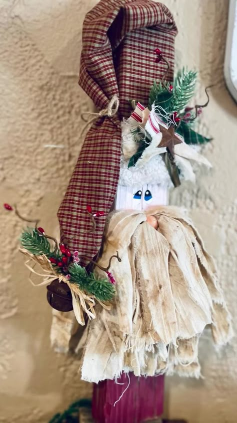 175K views · 3.6K reactions | Scrap-wood Santa (Video) | Scrap-wood Santa (Video) #christmascrafts #diychristmas #handmadeholidays #christmasdiy #xmascrafting | By Knot Just Chalk | Facebook Santa Video, Santa Claus Crafts, Wood Santa, Dollar Store Christmas Crafts, Easy Diy Christmas Gifts, Christmas Craft Fair, Christmas Decorations Cheap, Primitive Santa, Santa Crafts