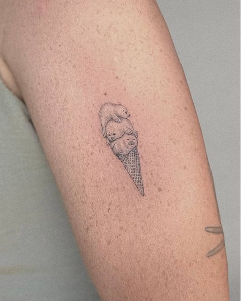 Ice Cream Cone Tattoo, Cone Tattoo, Ice Cream Tattoo, Seal Tattoo, Tattoo Fine Line, Cream Tattoo, Cute Seals, Fine Line, Ice Cream Cone