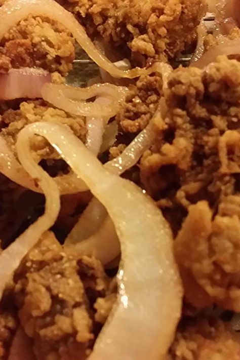 Deep Fried Chicken Liver w/Onions Fried Chicken Livers And Onions, Deep Fried Chicken Livers, Pan Fried Chicken Livers, Chicken Livers Recipe Fried, Fried Chicken Livers Southern, Tender Fried Chicken Gizzards Recipe, Chicken Livers And Gizzards, Chicken Livers And Onions, Chicken Liver And Onions