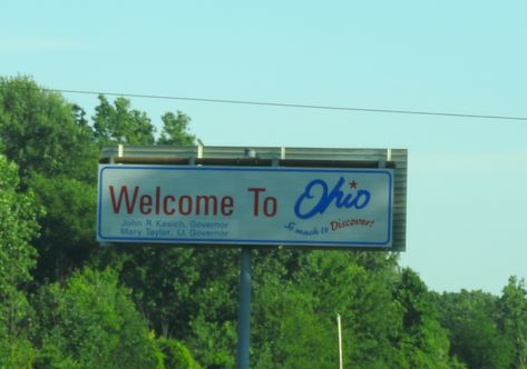 Ohio Aesthetic, Welcome To Ohio, 3 Brothers, Western Town, Mad World, Akron Ohio, Ohio River, Grad School, End Of The World