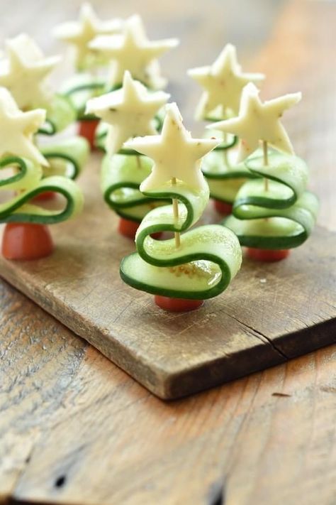 Healthy Christmas Snacks, Glutenfri Baking, Veggie Skewers, Healthy Christmas, Christmas Brunch, Xmas Food, Holiday Appetizers, Christmas Party Food, Christmas Snacks