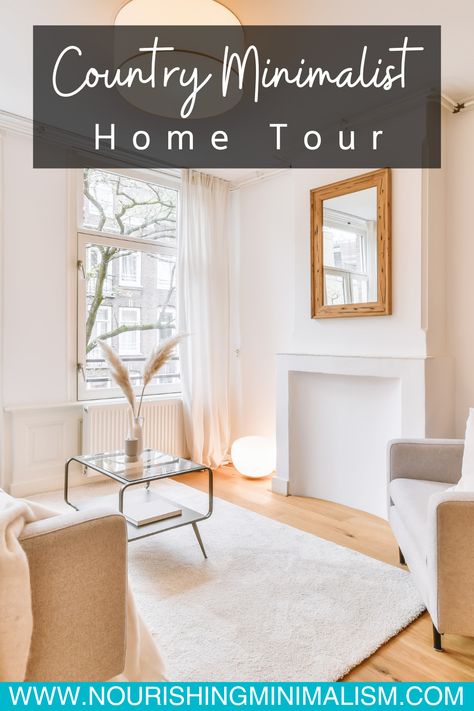 Minimalist Home Tour, Country Minimalist, Scandi Interiors, Decluttering Tips, Minimal Home, Minimalist Wardrobe, Inside Me, Breakfast Room, Home Tour