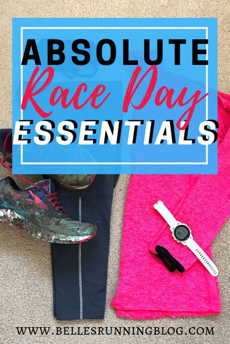 Marathon Essentials Race Day, Half Marathon Gear, 5k Essentials, Marathon Essentials, Running A 5k, Running Training Plan, Marathon Gear, Race Running, Running Essentials