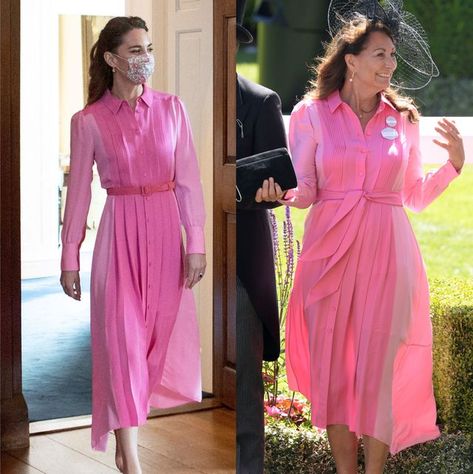 Kate Middleton Mother, Carole Middleton, Kate Middleton Dress, Cambridge Family, Classic Dresses, Middleton Family, Kate Dress, Wales Family, Princess Kate Middleton