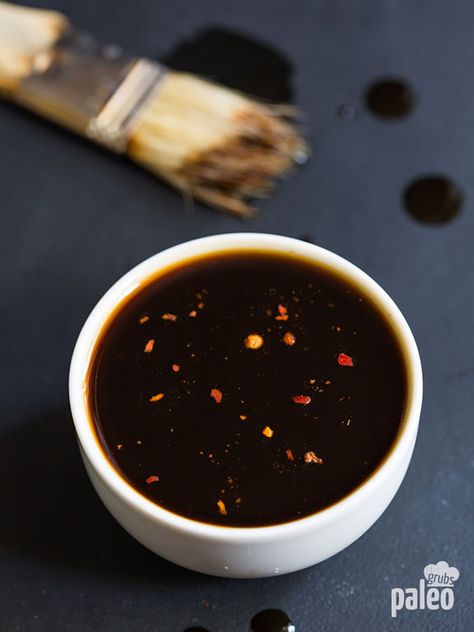 Try this wholesome teriyaki sauce! It’s made with fresh ingredients and coconut aminos instead of soy sauce and 100% Paleo. Paleo Sauce, Sugar Free Teriyaki Sauce, Paleo Condiments, Paleo Sauces, Teriyaki Sauce Recipe, Coconut Aminos, Paleo Life, Tapioca Flour, Paleo Whole 30